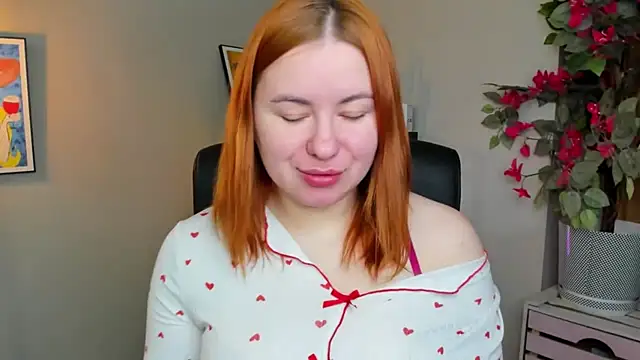 Snapshot of LAYLAxSTAR chatting on February 27, 7:30 am LAYLAxSTAR online show from February 27, 7:30 am