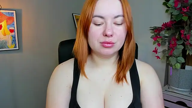 LAYLAxSTAR online show from March 5, 7:27 am