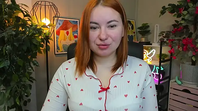 Snapshot of LAYLAxSTAR chatting on November 12, 7:23 am LAYLAxSTAR online show from November 12, 7:23 am