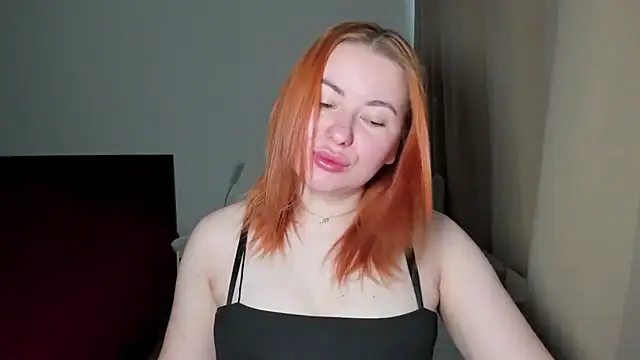 LAYLAxSTAR online show from May 3, 6:18 am