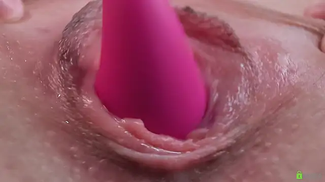 Courtney Luv online show from March 20, 11:22 am