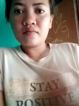 amariaxxx388 online show from February 2, 10:39 pm