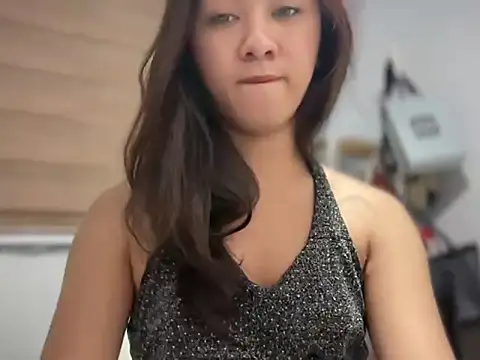 Local Hoelyx online show from March 18, 7:37 pm