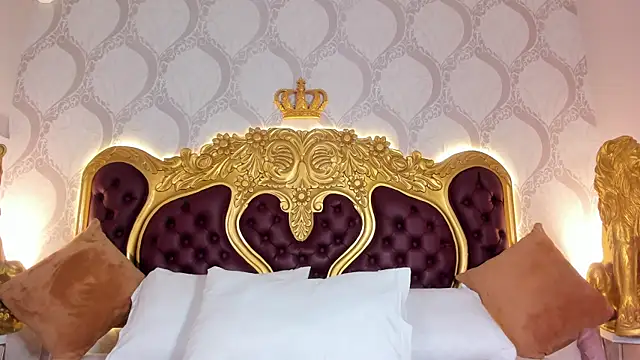 AnaisClark online show from November 13, 11:25 am