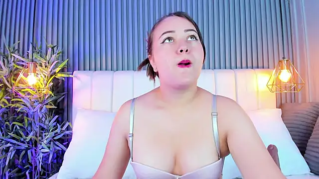 AnaisClark online show from October 27, 11:33 am