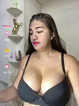 Snapshot of SexyFatHugeCock chatting on June 30, 10:04 am SexyFatHugeCock online show from June 30, 10:04 am