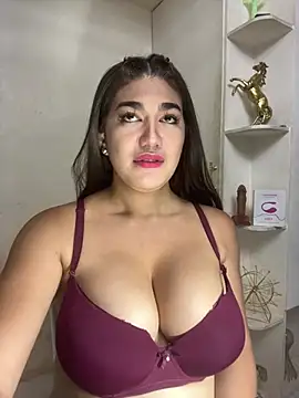 Snapshot of SexyFatHugeCock chatting on June 23, 10:13 am SexyFatHugeCock online show from June 23, 10:13 am
