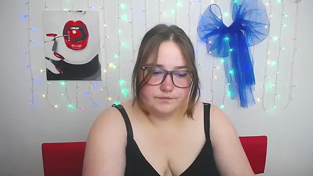 Snapshot of XX_Daniella_XX chatting on July 11, 6:35 am XX Daniella XX online show from July 11, 6:35 am