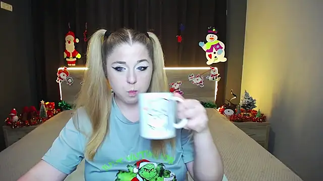 JessikaDaniel online show from December 16, 7:34 am