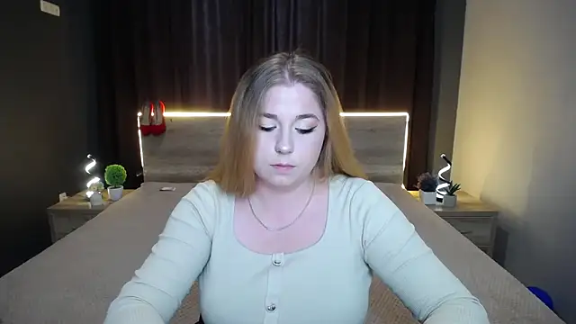 JessikaDaniel online show from October 7, 6:36 am