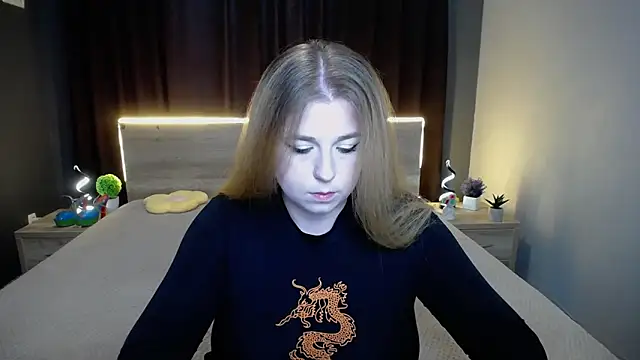 JessikaDaniel online show from October 10, 6:25 am