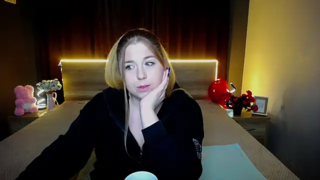 JessikaDaniel online show from February 26, 7:30 am