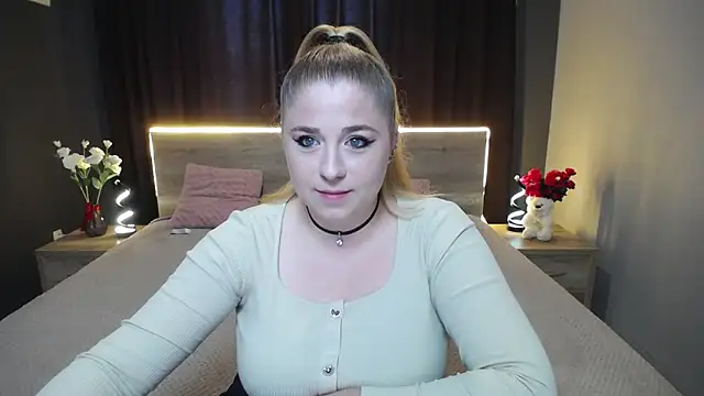 JessikaDaniel online show from September 19, 6:17 am