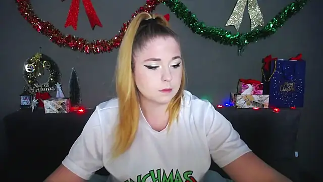 JessikaDaniel online show from December 18, 7:24 am