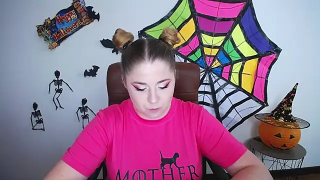 JessikaDaniel online show from October 28, 7:18 am