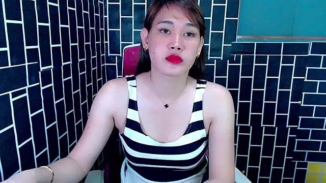 9inSelfSucker online show from September 12, 7:08 am