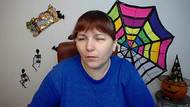 Snapshot of AliceInksSweetty chatting on November 2, 7:02 am AliceInksSweetty online show from November 2, 7:02 am