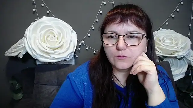 Snapshot of AliceInksSweetty chatting on November 29, 7:08 am AliceInksSweetty online show from November 29, 7:08 am