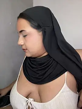 Snapshot of Maryam_yamal chatting on February 8, 9:25 pm Maryam yamal online show from February 8, 9:25 pm