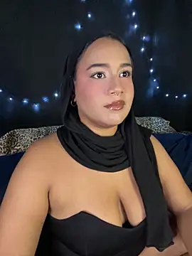 Snapshot of Maryam_yamal chatting on October 24, 10:09 pm Maryam yamal online show from October 24, 10:09 pm