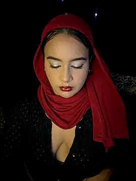 Snapshot of Maryam_yamal chatting on October 4, 8:21 pm Maryam yamal online show from October 4, 8:21 pm