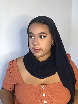 Maryam yamal online show from February 25, 9:47 pm