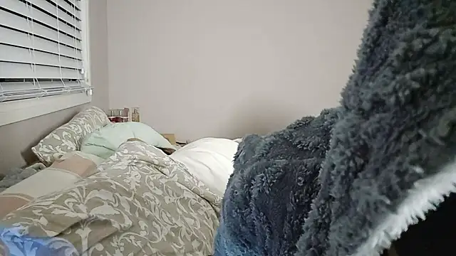 Snapshot of AmateurGuy23 chatting on September 11, 6:30 pm AmateurGuy23 online show from September 11, 6:30 pm
