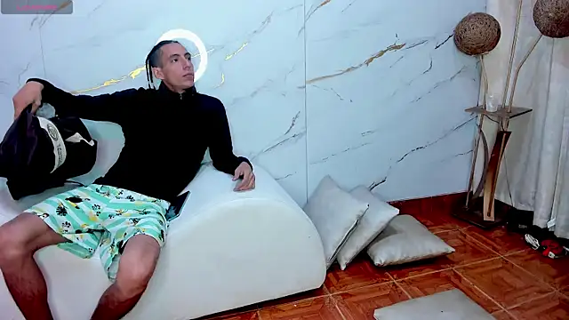 SecretsParty online show from March 30, 2:07 pm