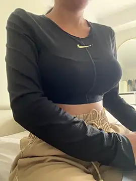 DulceMya6 online show from June 2, 1:00 pm