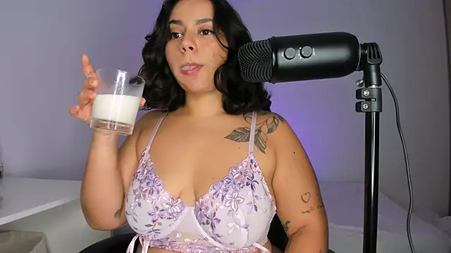 susy angel online show from March 24, 12:32 am