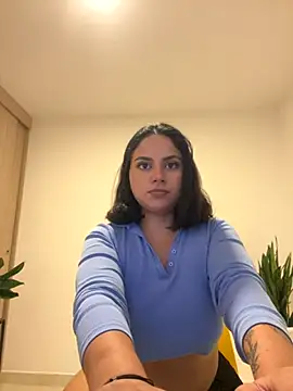 susy angel online show from December 5, 12:43 am