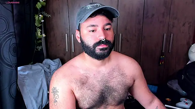 Snapshot of johnnyalx chatting on June 30, 5:02 pm johnnyalx online show from June 30, 5:02 pm