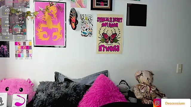 johnnyalx online show from November 8, 7:17 pm