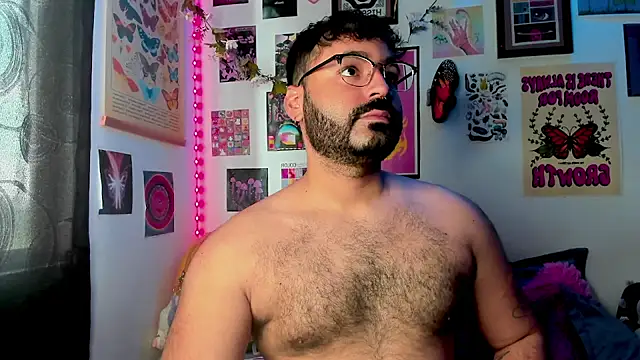 johnnyalx online show from December 15, 5:30 pm