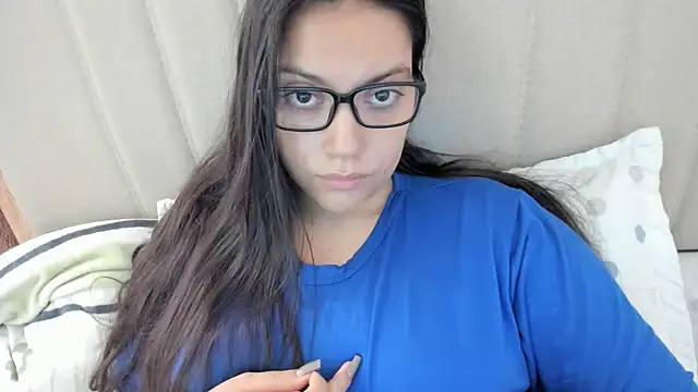 Snapshot of roniewester chatting on September 16, 12:06 pm roniewester online show from September 16, 12:06 pm