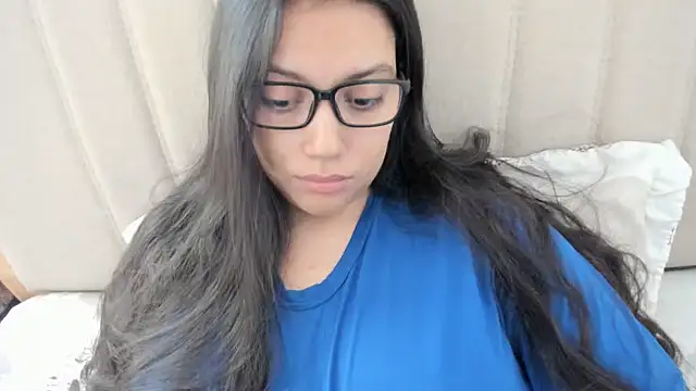 Snapshot of roniewester chatting on September 17, 12:51 pm roniewester online show from September 17, 12:51 pm