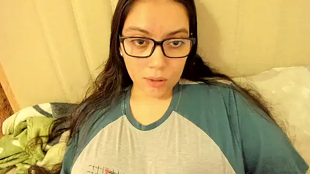 roniewester online show from April 15, 10:21 pm