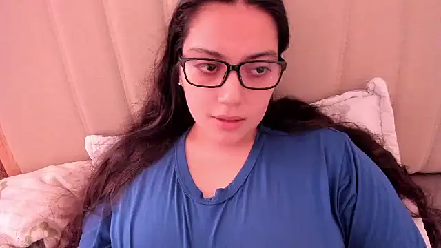 Snapshot of roniewester chatting on June 26, 6:25 pm roniewester online show from June 26, 6:25 pm