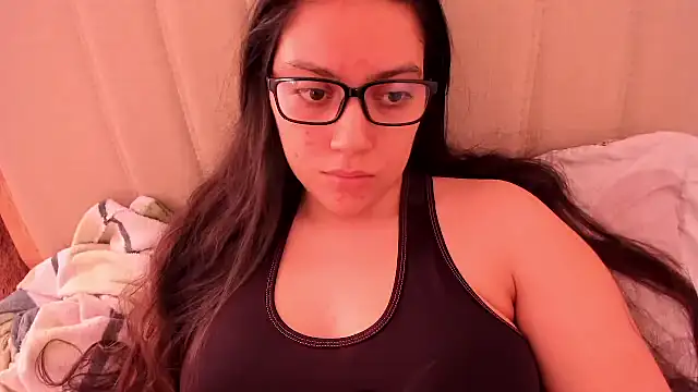 roniewester online show from April 14, 2:44 pm