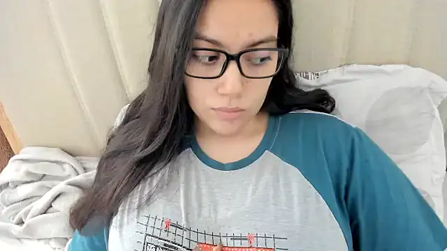 roniewester online show from March 6, 2:34 pm