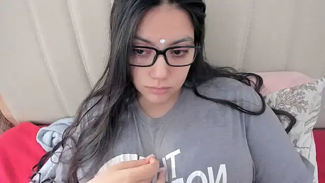 roniewester online show from February 8, 2:37 pm