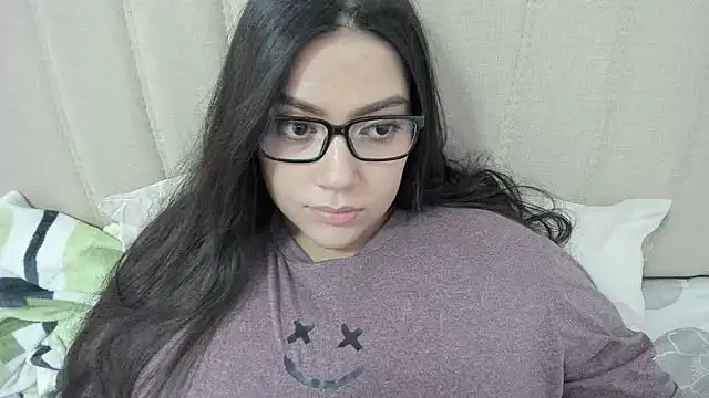Snapshot of roniewester chatting on March 14, 11:00 pm roniewester online show from March 14, 11:00 pm