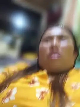 Snapshot of LalaiAsian chatting on June 5, 12:04 am LalaiAsian online show from June 5, 12:04 am