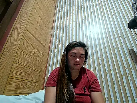 Snapshot of LalaiAsian chatting on February 25, 10:42 pm LalaiAsian online show from February 25, 10:42 pm