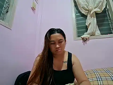 Snapshot of LalaiAsian chatting on September 20, 4:12 pm LalaiAsian online show from September 20, 4:12 pm
