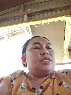 LalaiAsian online show from November 26, 3:50 am