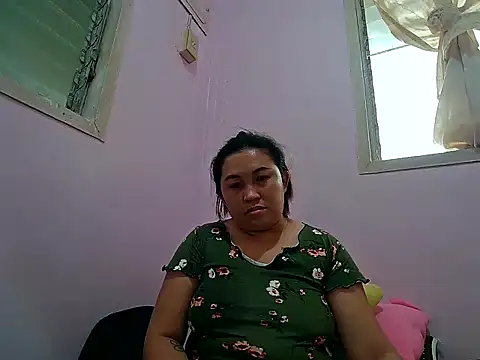 Snapshot of LalaiAsian chatting on October 10, 11:16 pm LalaiAsian online show from October 10, 11:16 pm