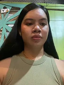 Hebefemme online show from March 16, 3:28 pm