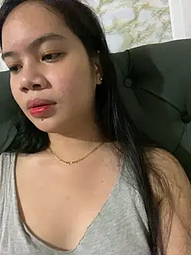 Hebefemme online show from February 26, 4:16 pm