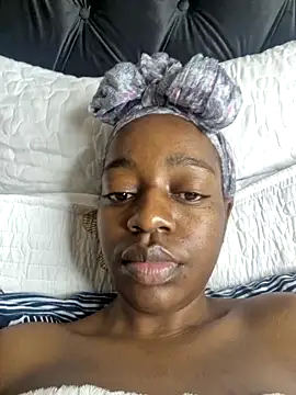 Sexynaughty Gal online show from December 14, 10:15 pm